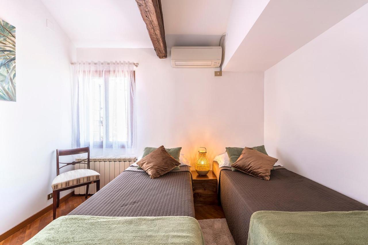 Colombina Like At Home 3 Bedrooms Fully Equipped Air Conditioned Venezia Eksteriør bilde